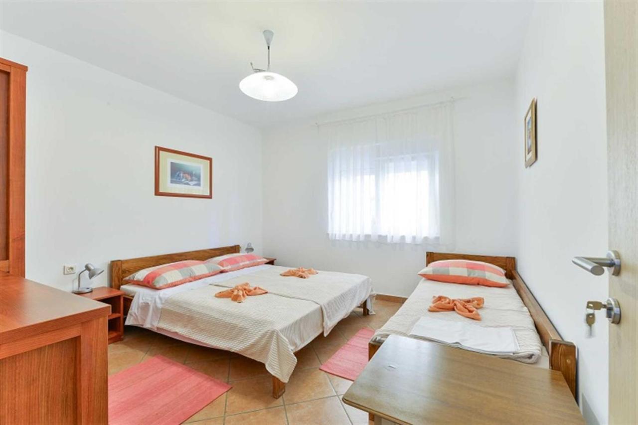 Apartment House Inga ヴィル エクステリア 写真