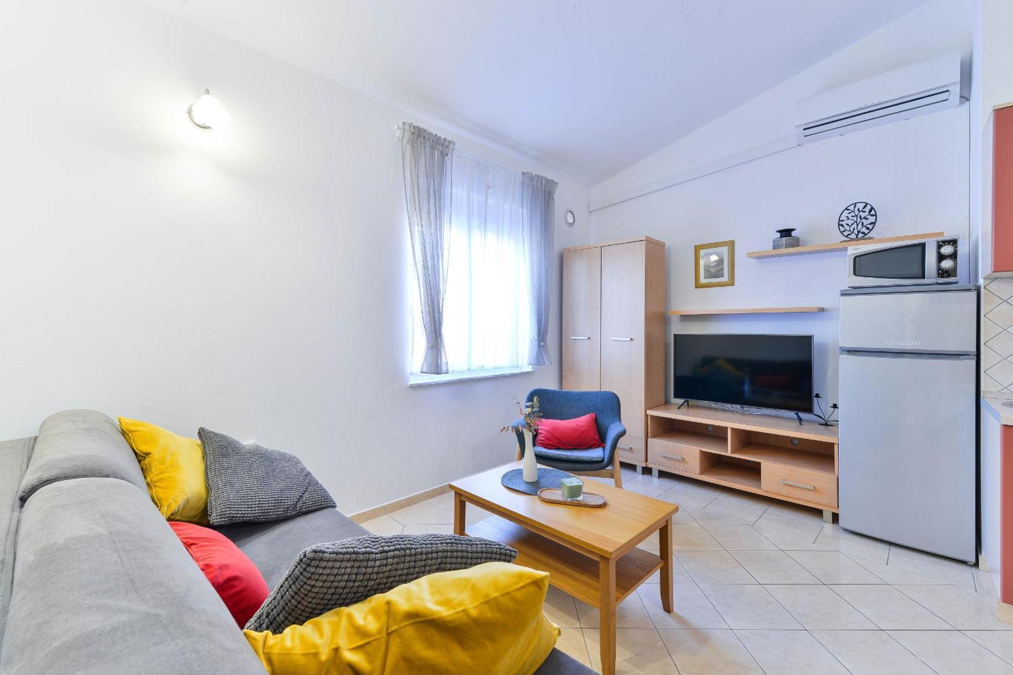 Apartment House Inga ヴィル エクステリア 写真